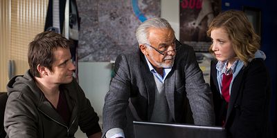 poster de la série Amicalement meurtre