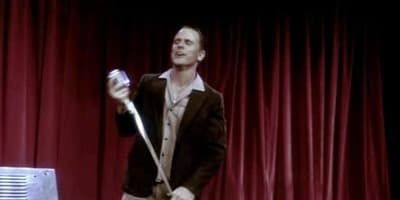 poster de la série Scarlet Rose