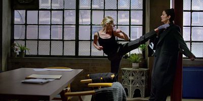 poster de la série AKA Hellcat