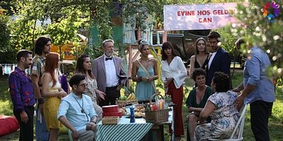 poster de la série Erkenci Kuş 48.Bölüm