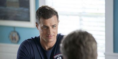 poster de la série Un sonnet pour Caroline