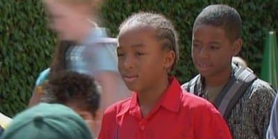 poster de la série Des amis très envahissants