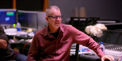 poster de la série Le monde entier l’attend