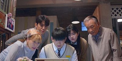 poster de la série QUI ES-TU ?