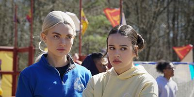 poster de la série Nous ne valons rien