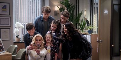 poster de la série Back in the Saddle Again