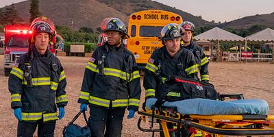 poster de la série Monstres