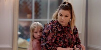 poster de la série Une peluche démoniaque