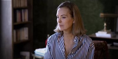 poster de la série Esther – mardi 5 janvier 2016, 9 h