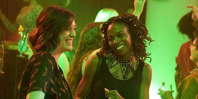 poster de la série Bottle Service, $800 Plus Tip (25% Suggested)