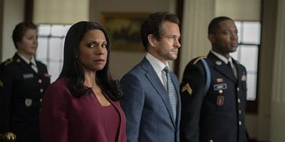 poster de la série Le gang s'en va-t-en guerre