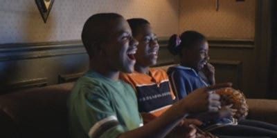 poster de la série Tout le monde déteste les histoires cochonnes