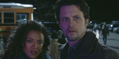 poster de la série Crash Into Me