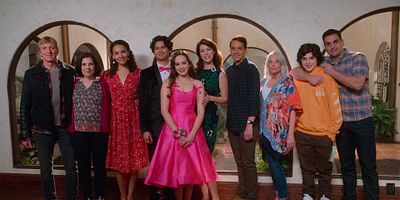 poster de la série La fête