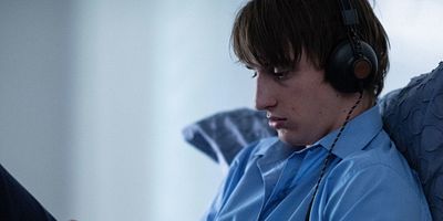 poster de la série La guerre est déclarée