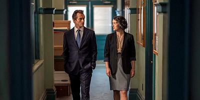 poster de la série Qu'importe les moyens