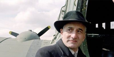 poster de la série Cinquante navires