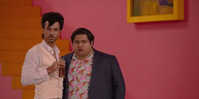 poster de la série Tout mais pas ça