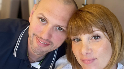 image de la news Familles nombreuses : “Ces rendez-vous romantiques”, Florie Galli dévoile un échange SMS avec son mari et ironise