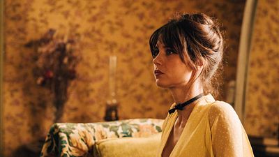 image de la news TF1 dépoussière ce classique de la littérature française avec deux stars d'Ici tout commence et Montmartre