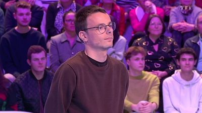 image de la news Emilien se fait piquer sa place dans Les 12 Coups de midi : une première...