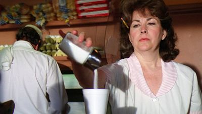 image de la news Mort à 95 ans de Mara Corday, star de Tarantula et de plusieurs films de Clint Eastwood