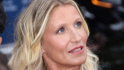 image de la news "Ne fais pas ça, tu ne travailleras plus jamais" : 27 ans après le lancement d'Un gars, une fille, Alexandra Lamy se rappelle...