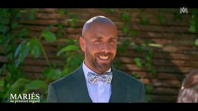 image de la news Mariés au premier regard : David raconte une scène pas vue à la télé et ça aurait pu gâcher son mariage avec Marina !