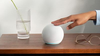 image de la news Echo Dot : Amazon casse le prix de l'enceinte connectée pendant le Black Friday