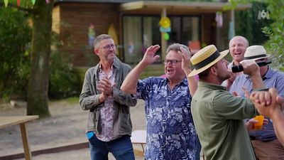 image de la news L'amour est dans le pré : qui sont les premiers couples attendus lors du bilan ce lundi 25 novembre ?