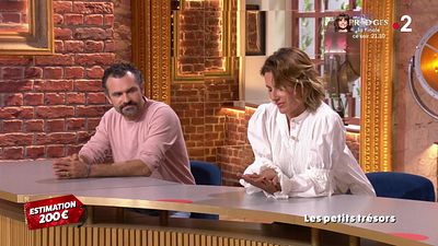 image de la news Affaire Conclue : deux acheteurs s'étrillent pour une bague camée