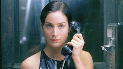 image de la news 27 ans après Matrix, Carrie-Anne Moss dans un thriller fantastique avec la révélation de Heated Rivalry... et la série arrive le 23 octobre prochain !