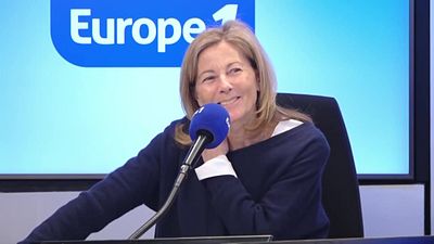 image de la news Claire Chazal regarde-t-elle encore le JT ?
