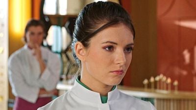 Plus belle la vie en avance : Chloé découvre le secret de Géraldine... Ce qui  vous attend la semaine du 8 au 12 décembre 2025 [SPOILERS] - News Séries à  la TV - AlloCiné