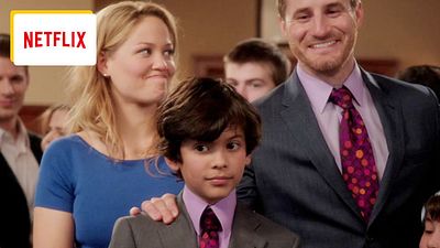 image de la news C’est l’une des stars de Cobra Kai et vous n’allez pas le reconnaître dans son premier rôle… où il avait 11 ans !