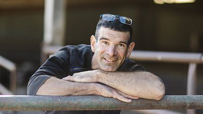 image de la news L’amour est dans le pré : Patrice fond en larmes à cause du stress, les internautes sont touchés