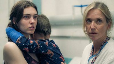 image de la news C'est l'un des films les plus forts de la rentrée : comment Léa Drucker est devenue une infirmière dans L'Intérêt d'Adam