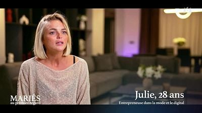 image de la news Mariés au premier regard : Julie de nouveau en couple ? Son dernier message laisse planer le doute !
