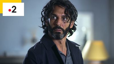 image de la news Vortex sur France 2 : "Jouer un personnage à deux époques différentes, c'est assez rare"... Les confidences de Tomer Sisley sur la série