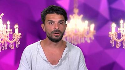 Les Cinquante : "Tu n’es pas là pour moi"... tensions entre Manon et Julien Tanti !