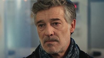 image de la news Ici tout commence sur TF1 : Stéphane Blancafort (Marc) s'exprime face aux accusations de violence de sa compagne Catherine Davydzenka (Hortense)