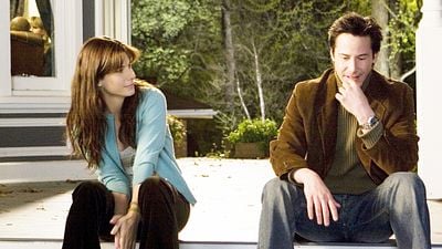 image de la news Ce soir sur Netflix : 20 ans après, ce film fantastique avec Keanu Reeves et Sandra Bullock est toujours aussi bouleversant