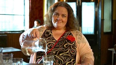 image de la news Bientôt sur Netflix : 1 an après le succès de Mon petit renne, Jessica Gunning revient dans une nouvelle série thriller !