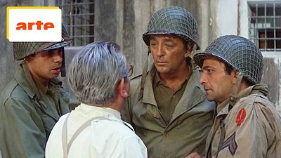 image de la news "C'est quoi ce b**del ?" Peter Falk (Columbo) a mal vécu le tournage de ce film de guerre avec Robert Mitchum
