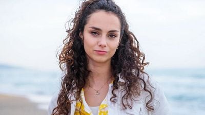 image de la news Demain nous appartient : "Elle a une épée de Damoclès au dessus de la tête" ... Salomé Benitha se confie sur le procès de Charles qui va tout bouleverser pour Violette !