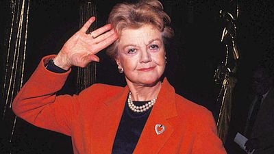 image de la news "Je ne peux plus gagner d'argent au cinéma" : comment Angela Lansbury est devenue l'éternelle Jessica Fletcher dans la série culte Arabesque