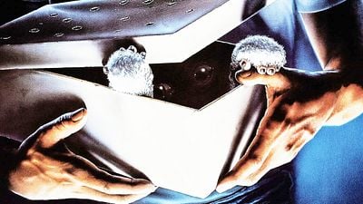 image de la news Gremlins : cachée sur l'affiche du film, cette référence à E.T. était sous nos yeux depuis 41 ans et personne ne l'a jamais remarquée !