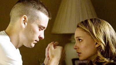 image de la news "Ça faisait deux mois que je n’avais pas fait ça" : il y a 16 ans, Tobey Maguire a vécu un tournage difficile aux côtés de Jake Gyllenhaal et Natalie Portman
