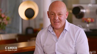 image de la news "Gillou est fier de toi", qui Renaud (L'amour est dans le pré) a-t-il choisi pour le rejoindre à la ferme ?