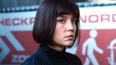 image de la news "L’un des très rares films français à..." : pourquoi le film de science-fiction Chien 51 avec Adèle Exarchopoulos et Gilles Lellouche va-t-il rentrer un peu plus dans l'Histoire du cinéma ?